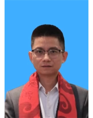 常务副会长 陈雄岩 